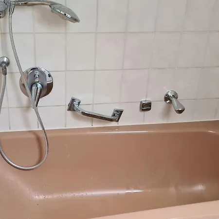 Ruhige Landwohnung Auf Dem Berg